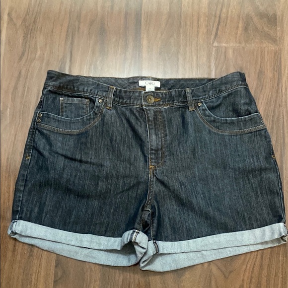 Cato Blue Jean Shorts Relaxed Fit Rolled Hem - Picture 1 of 8